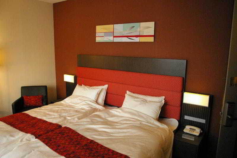 Holiday Inn Osaka Namba By Ihg Exterior photo