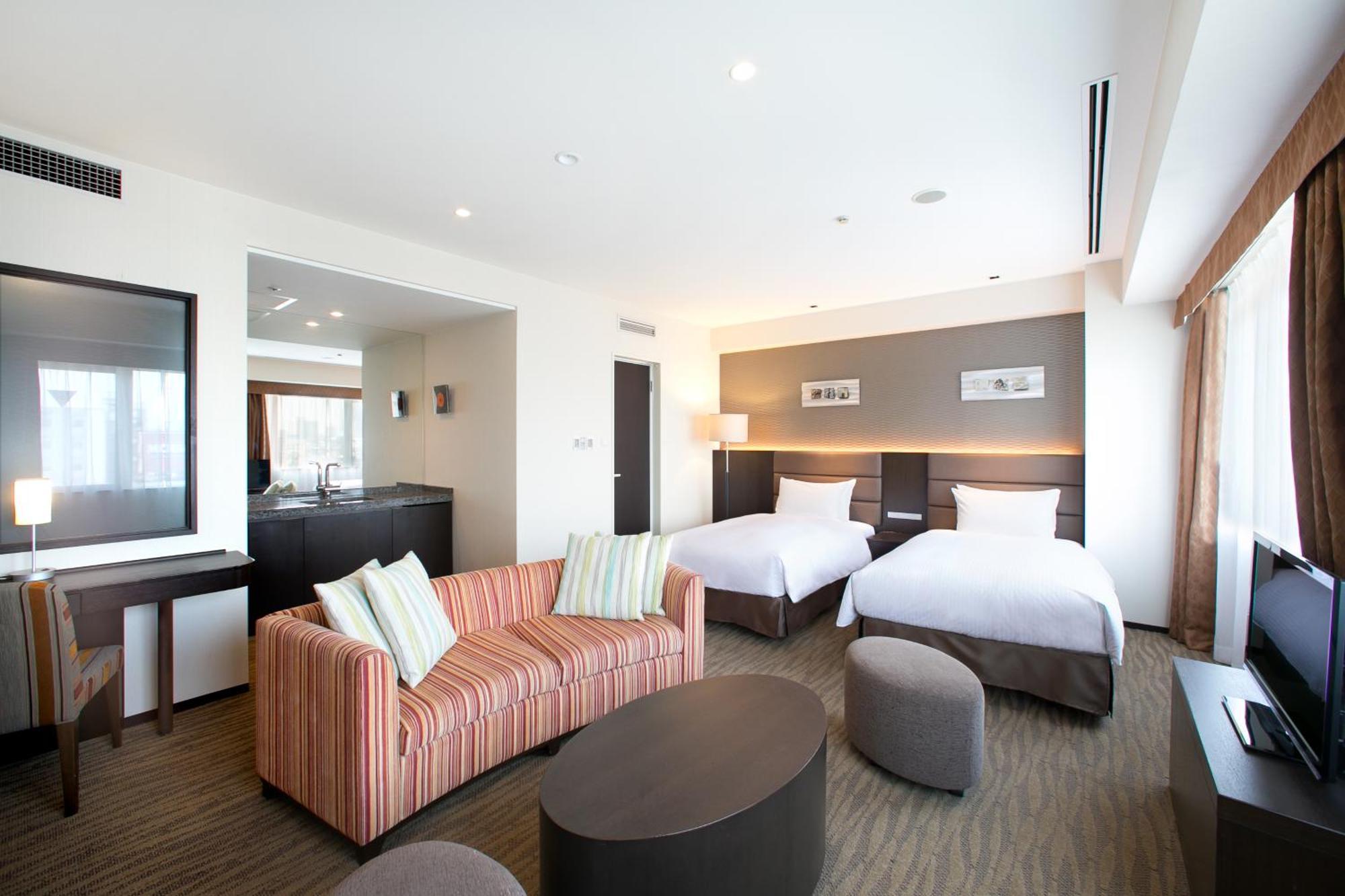 Holiday Inn Osaka Namba By Ihg Exterior photo
