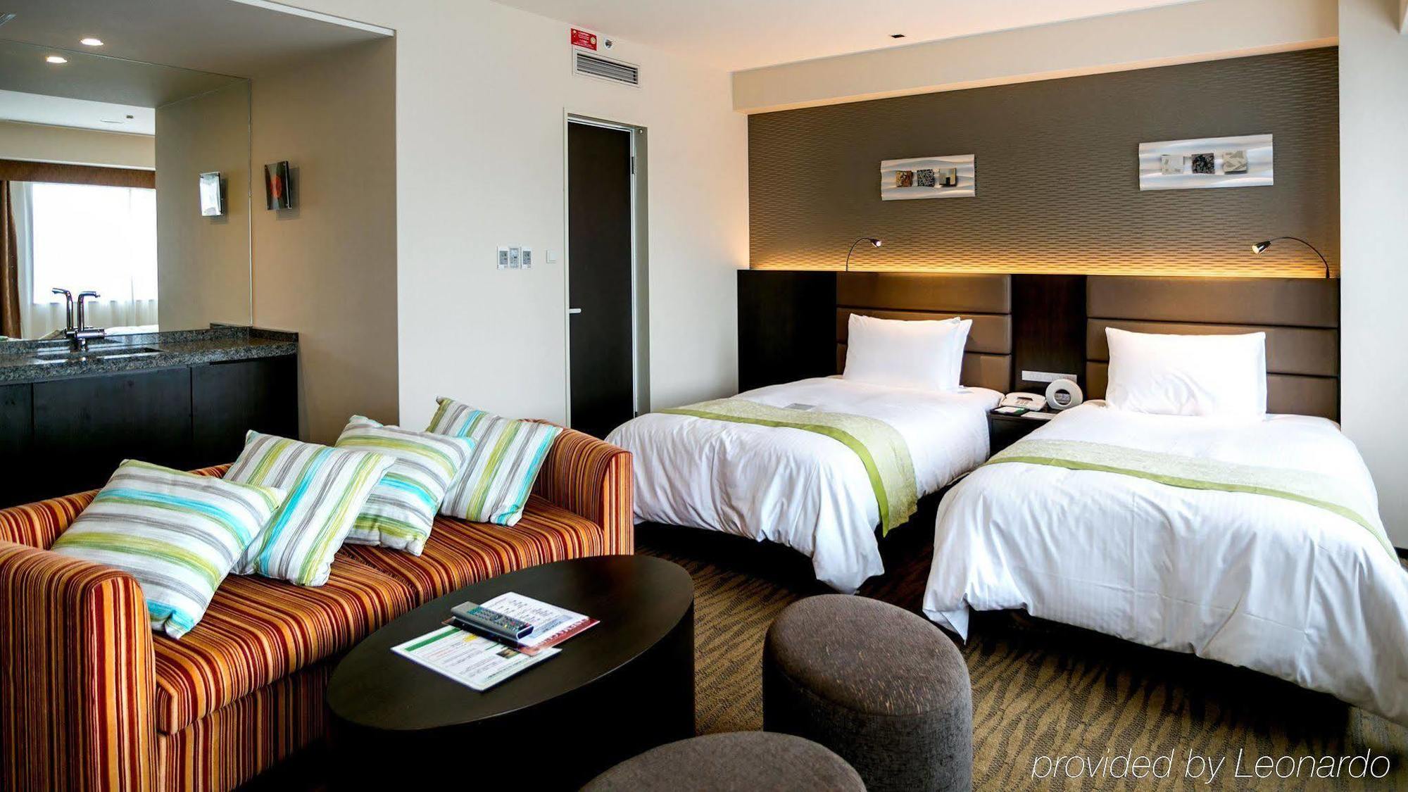 Holiday Inn Osaka Namba By Ihg Exterior photo